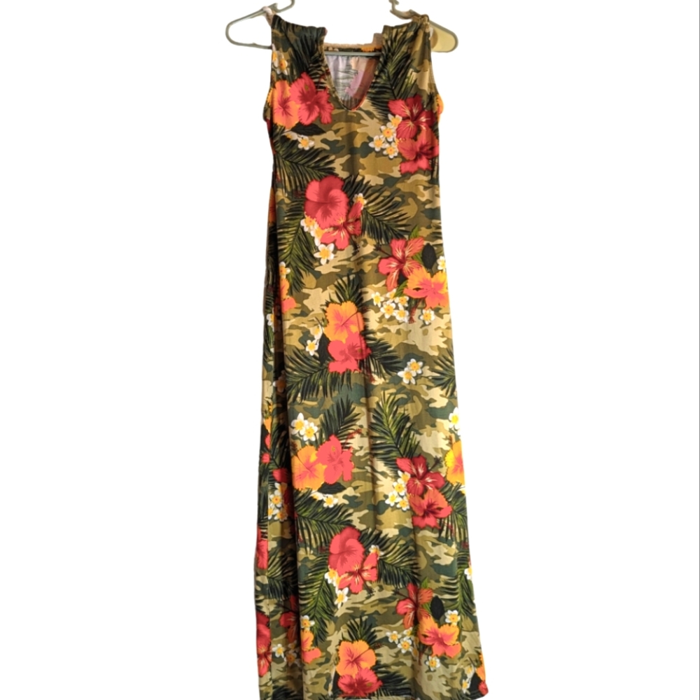Love ❤️ Woman's Dress  Size S Floral Print  EUC